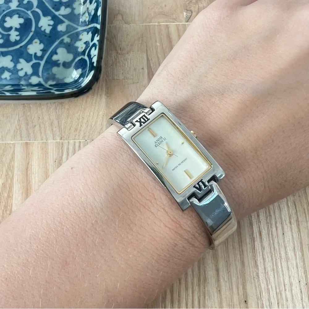 Anne Klein brand anne